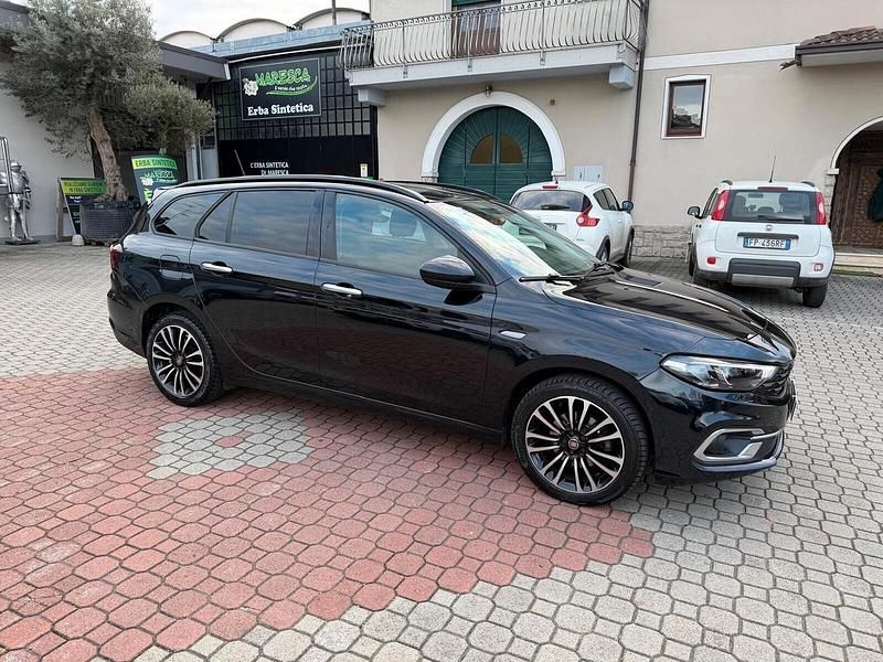 Usata Fiat Tipo Business 130 CV (95 kW) 2021 Nero Station wagon