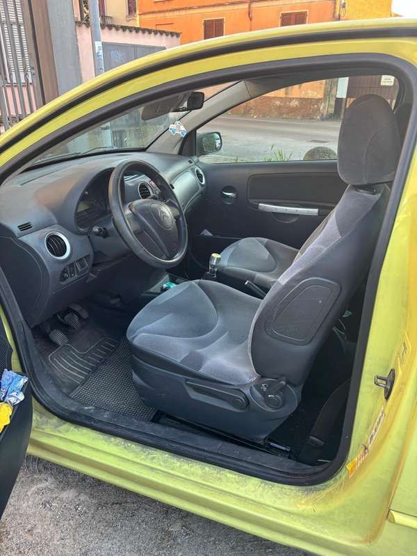Usata 2006 Citroën C2 Due volumi | 1000 € (Ottimo prezzo) - Immagine 1/4