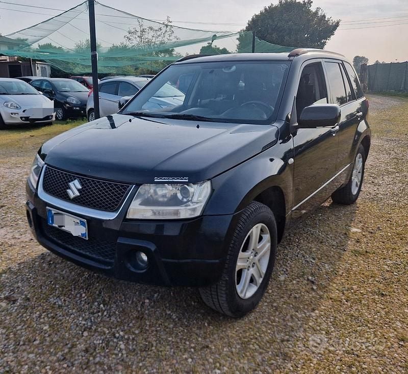 Usata Suzuki Grand Vitara 129 CV (94 kW) 2008 Nero SUV