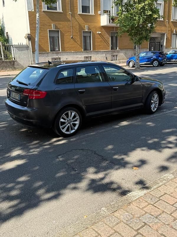 Marrone Usata 2011 Audi A3 Station wagon | 4400 € (Ottimo prezzo) - Immagine 1/4