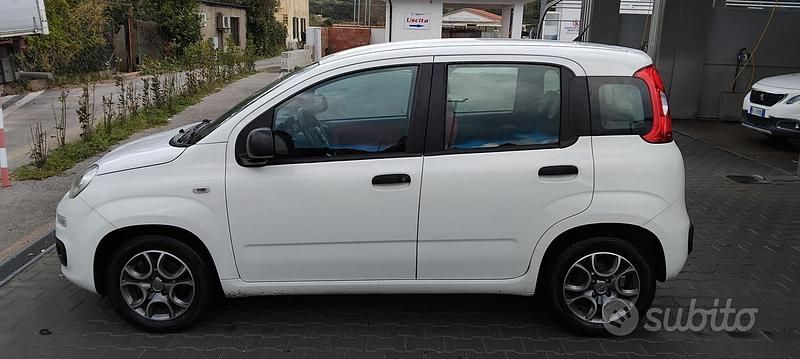 Usata Fiat Panda 95 CV (69 kW) 2016 Bianco Berlina