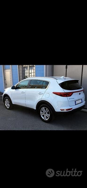 Usata Kia Sportage 136 CV (100 kW) 2018 Bianco SUV