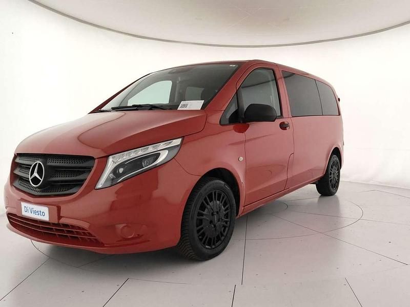 Usata Mercedes Vito 116 CV (85 kW) 2018 Rosso Furgone