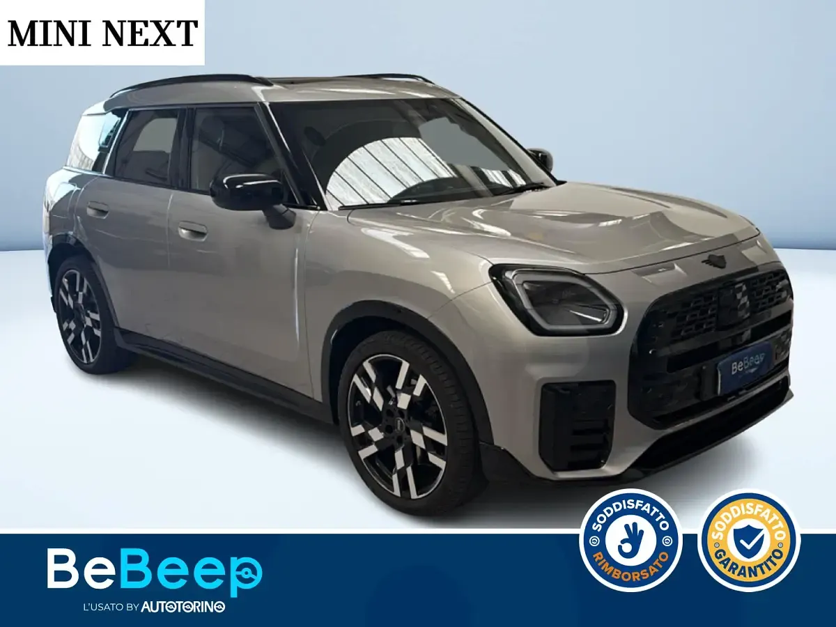 Usata Mini John Cooper Works Countryman 163 CV (119 kW) 2025 Argento metallizzato SUV