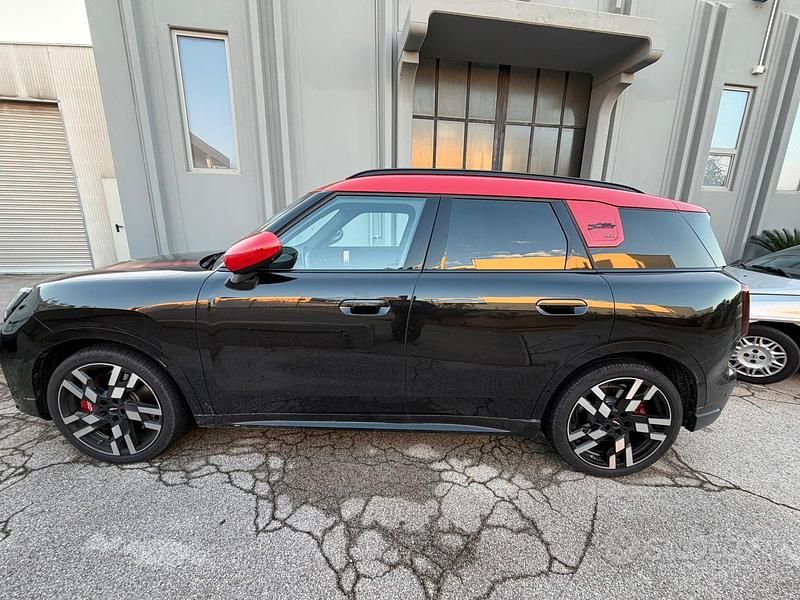 Usata Mini John Cooper Works Countryman 300 CV (220 kW) 2025 Nero SUV