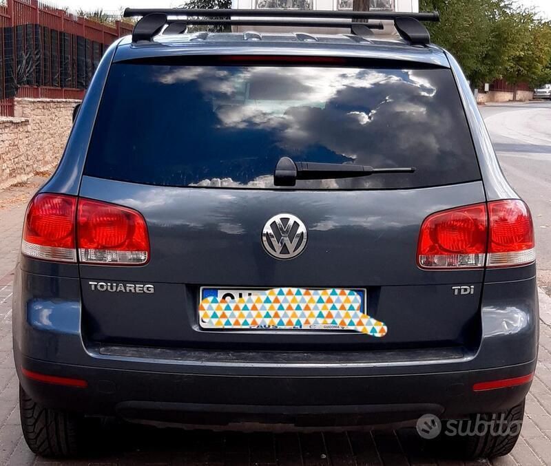 Usata VW Touareg 2005 Grigio SUV