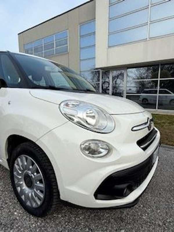 Usata Fiat 500L Pop Star 95 CV (69 kW) 2019 Bianco Monovolume