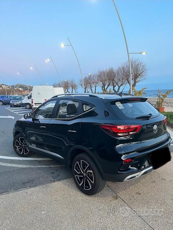 Usata MG ZS Luxury 116 CV (85 kW) 2025 Nero SUV