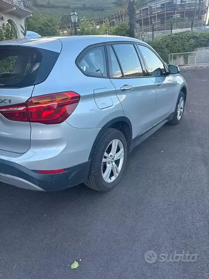 Usata BMW X1 150 CV (110 kW) 2016 Grigio SUV
