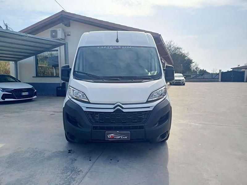 Usata Citroën Jumper 140 CV (102 kW) 2024 Bianco Monovolume