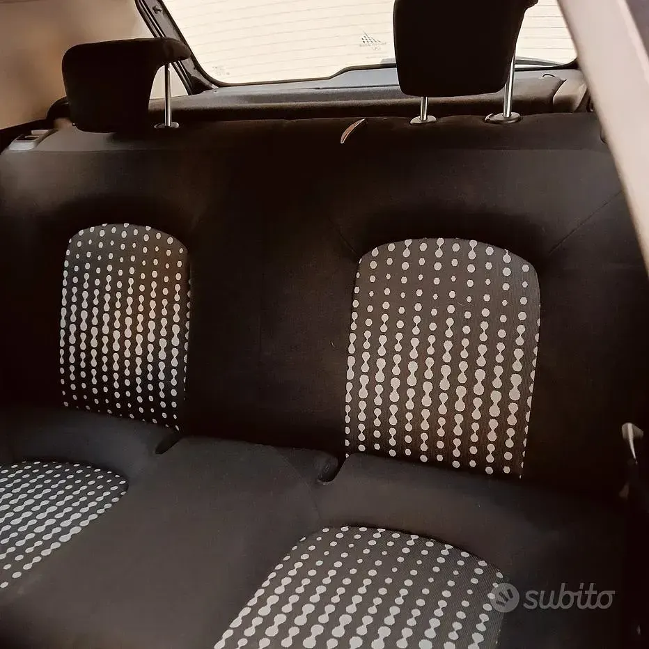 Usata Fiat Grande Punto 65 CV (47 kW) 2005 Nero Utilitaria