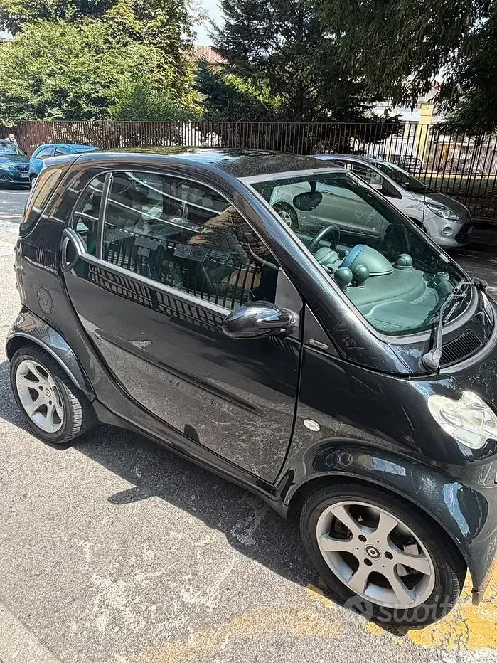 Usata Smart ForTwo Coupé Pure 61 CV (44 kW) 2006 Nero Coupé