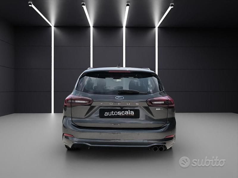 Usata Ford Focus ST-Line 125 CV (91 kW) 2023 Grigio Berlina
