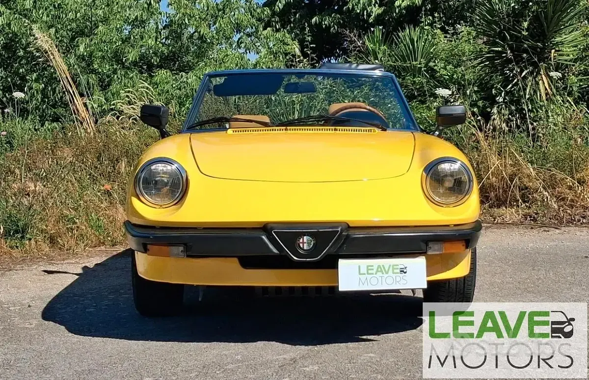 Usata Alfa Romeo Spider 125 CV (91 kW) 1988 Giallo Cabrio