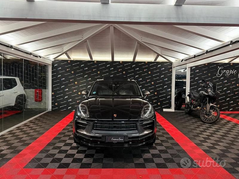 Usata Porsche Macan 265 CV (194 kW) 2022 Nero SUV