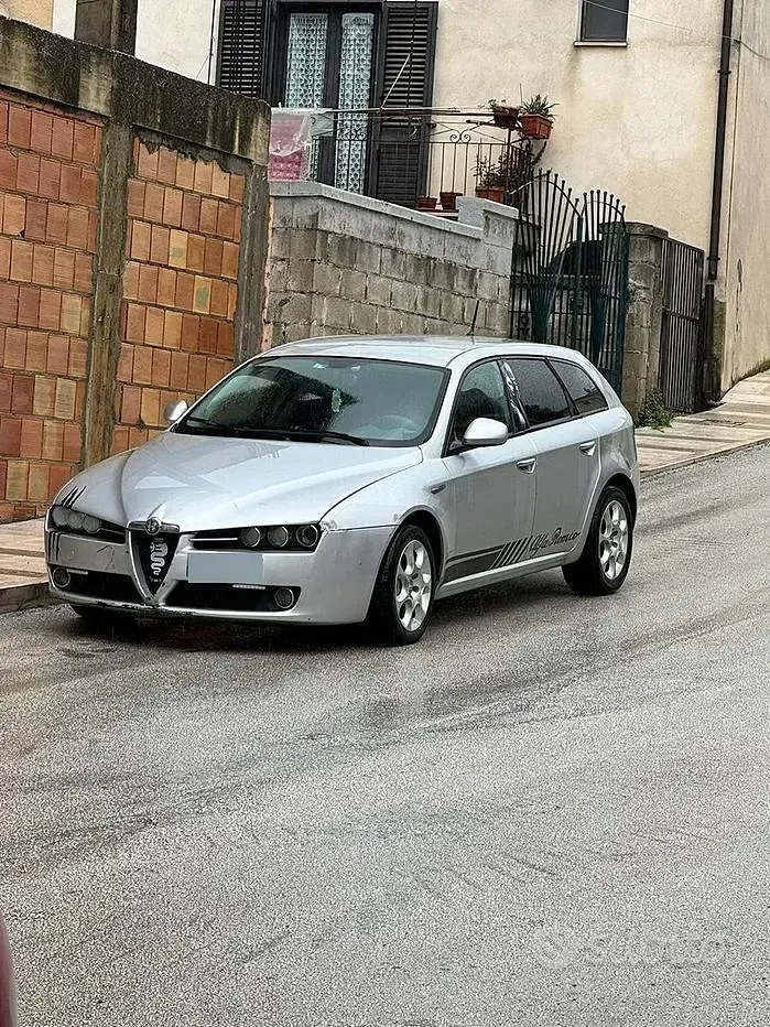 Usata Alfa Romeo 159 150 CV (110 kW) 2008 Grigio Station wagon