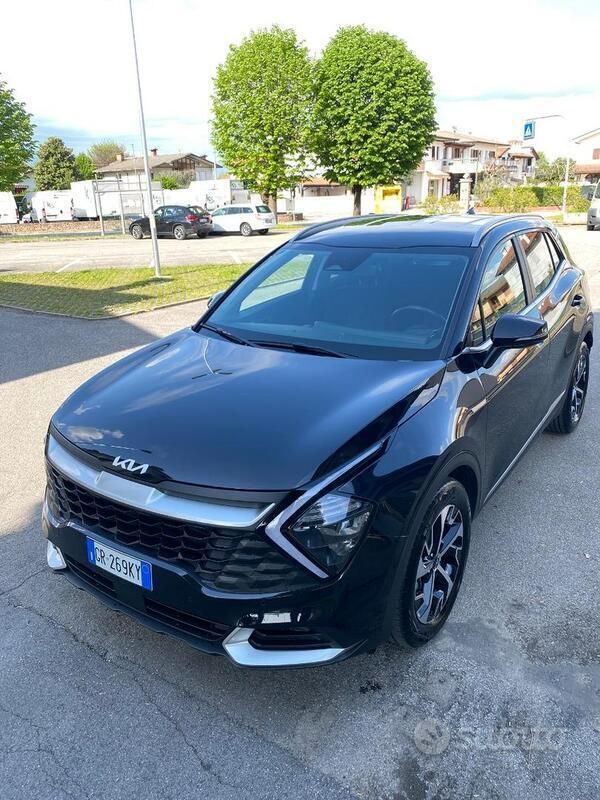 Usata Kia Sportage 186 CV (136 kW) 2023 Nero SUV