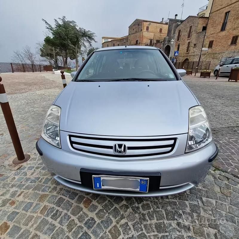 Usata Honda Stream 125 CV (91 kW) 2001 Grigio Monovolume