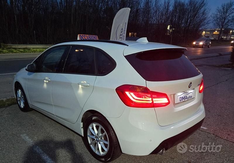 Usata BMW 216 Active Tourer Luxury Line 116 CV (85 kW) 2020 Bianco Monovolume