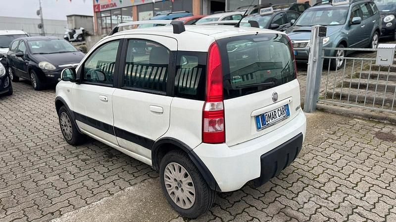 Occasion Fiat Panda 100 ch (73 kW) 2011 Blanc Citadine
