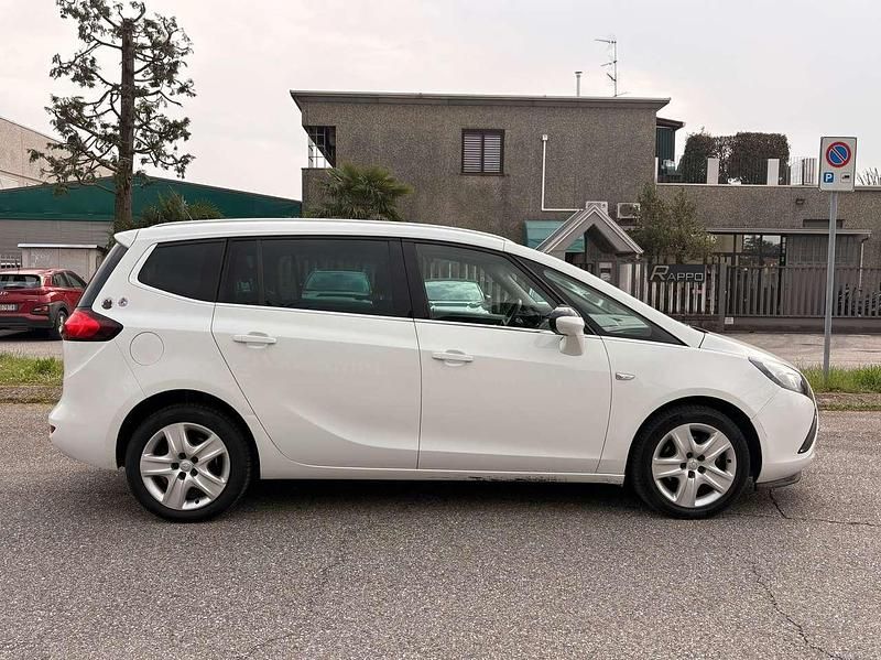 Occasion Opel Zafira Tourer Cosmo 150 ch (110 kW) 2014 Blanc Monospace