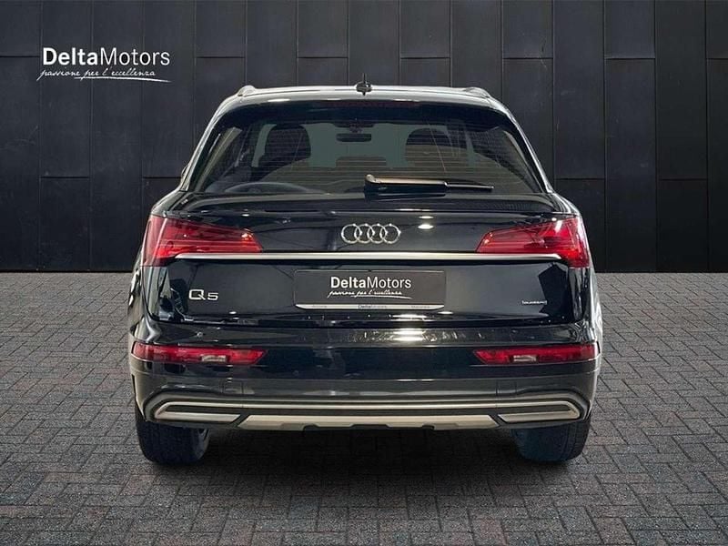 Usata Audi Q5 Advanced 204 CV (150 kW) 2020 Nero metallizzato SUV