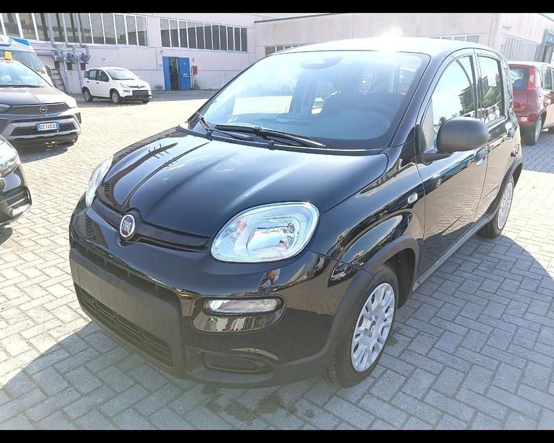 Nuova Fiat Panda 70 CV (51 kW) 2025 Nero
