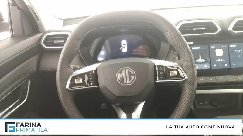 Nuova MG ZS Luxury 2025 Nero Berlina