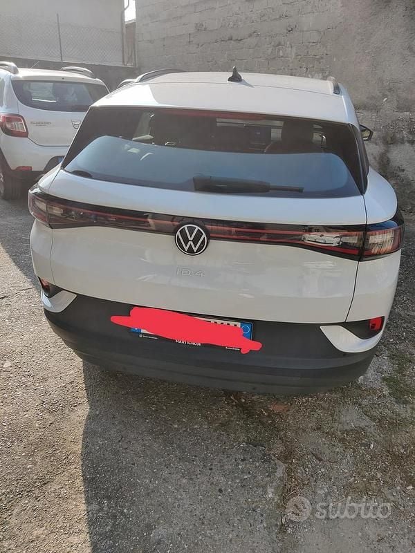 Usata VW ID.4 Pure 125 kW (170 CV) 2023 Bianco SUV