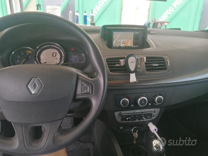 Usata Renault Mégane GrandTour 110 CV (80 kW) 2013 Bianco Station wagon