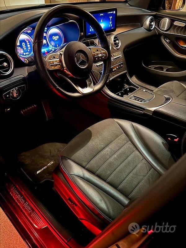 Usata Mercedes GLC300 2019 Nero Coupé
