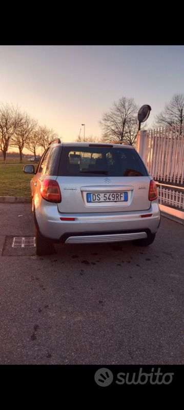 Usata Suzuki SX4 107 CV (78 kW) 2008 Grigio SUV