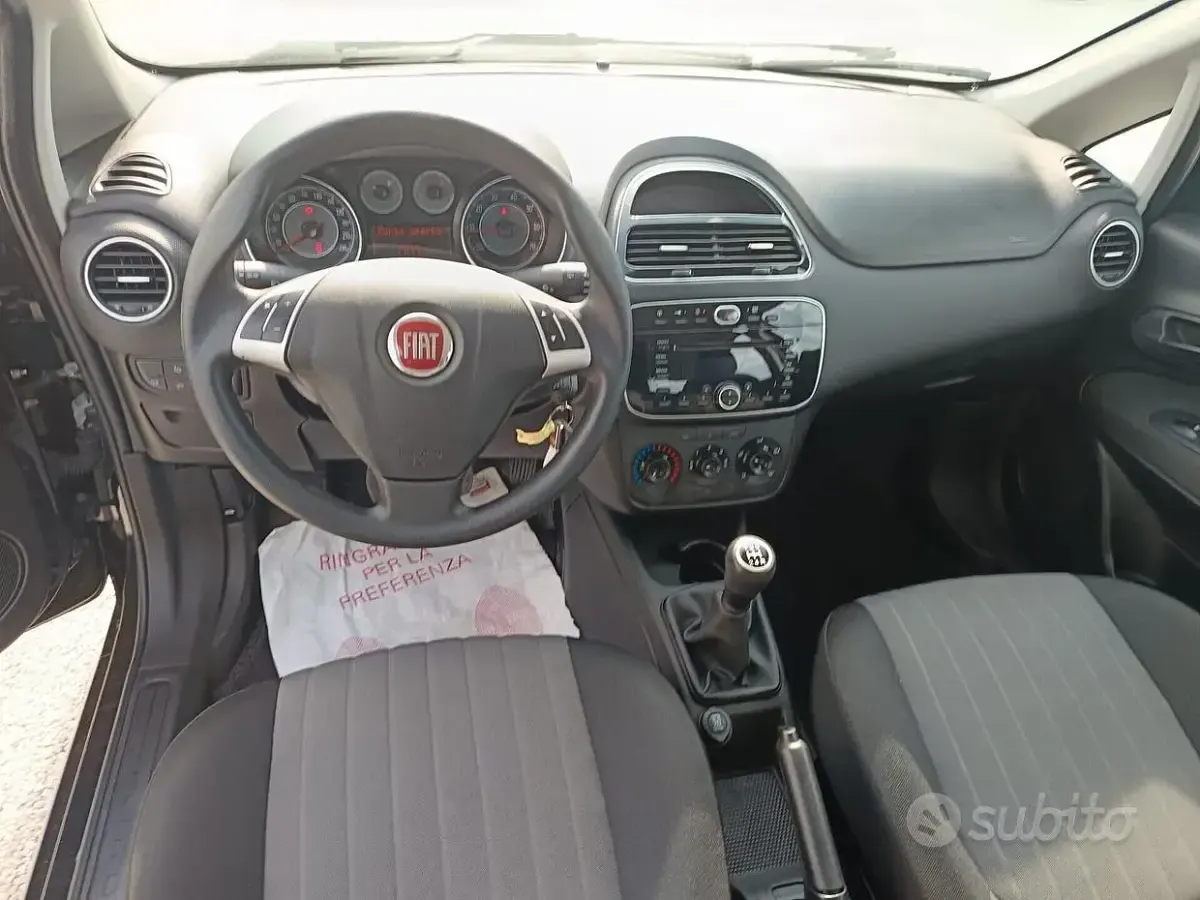 Usata Fiat Punto S 95 CV (69 kW) 2018 Nero Utilitaria