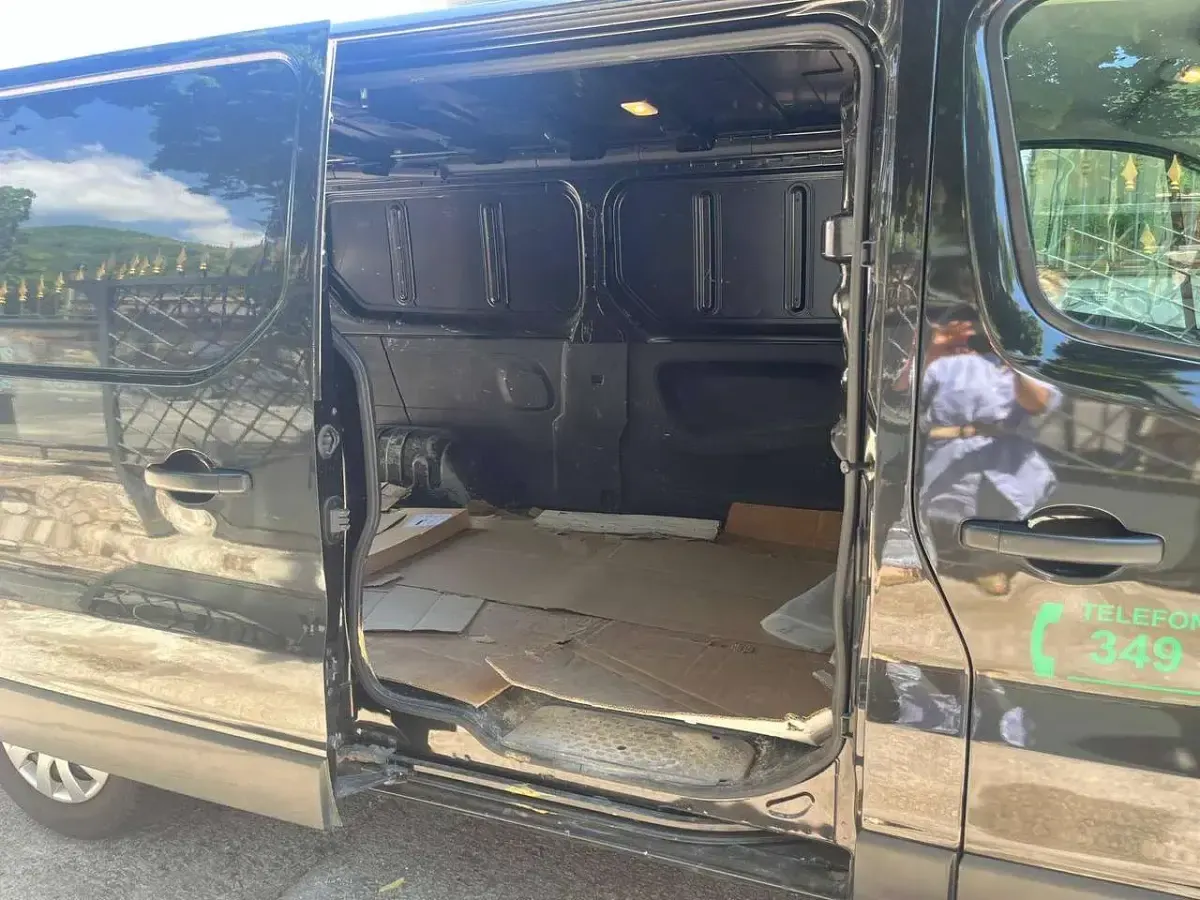 Usata Renault Trafic 145 CV (106 kW) 2019 Nero Monovolume