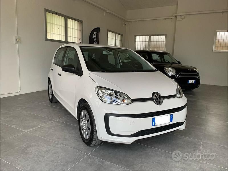 Bianco Usata 2019 VW up! move up! Due volumi | 8900 € (Ottimo prezzo) - Immagine 1/4