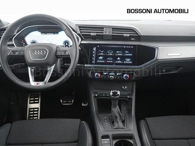 Usata Audi Q3 S-Line 150 CV (110 kW) 2024 Grigio SUV