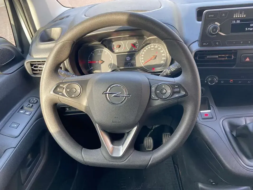 Usata Opel Combo 99 CV (72 kW) 2019 Bianco Monovolume