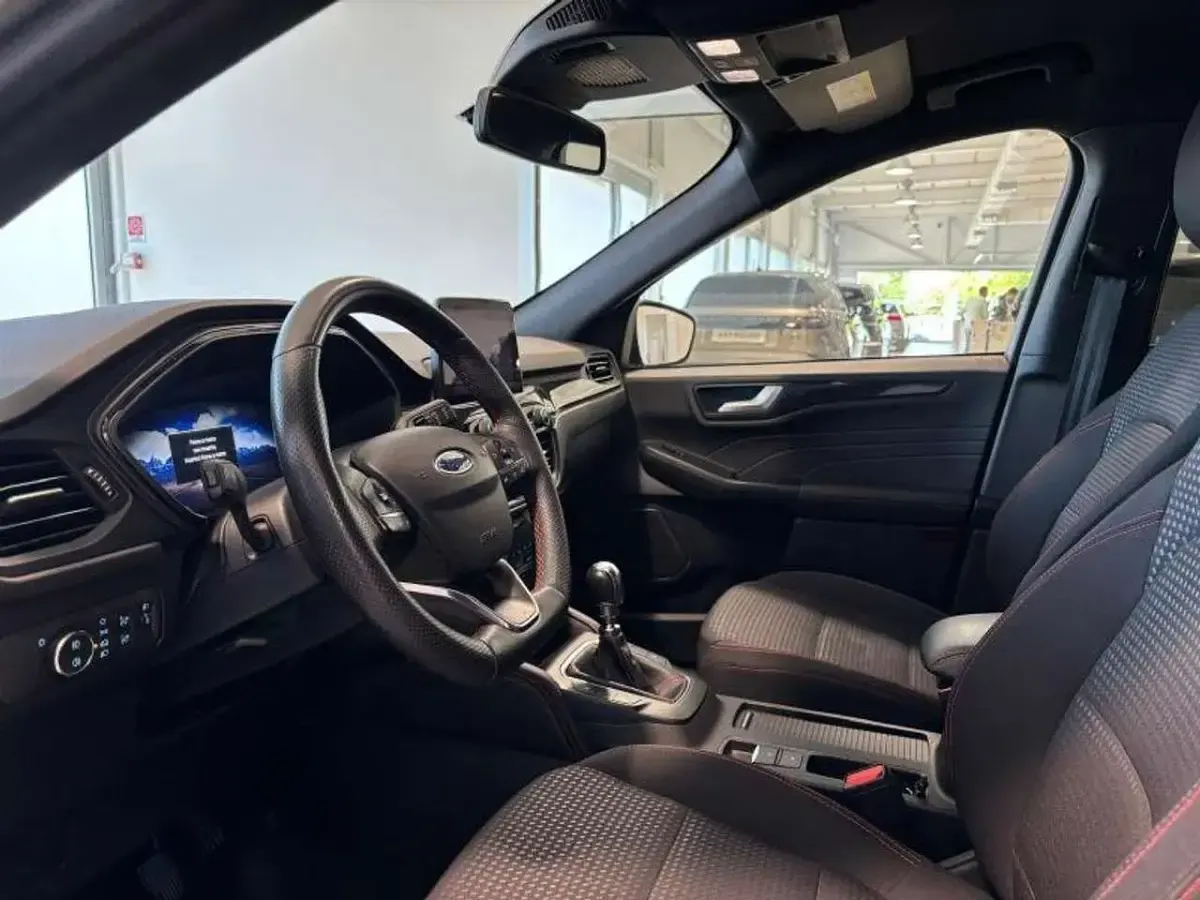 Usata Ford Kuga ST-Line 150 CV (110 kW) 2023 Grigio SUV
