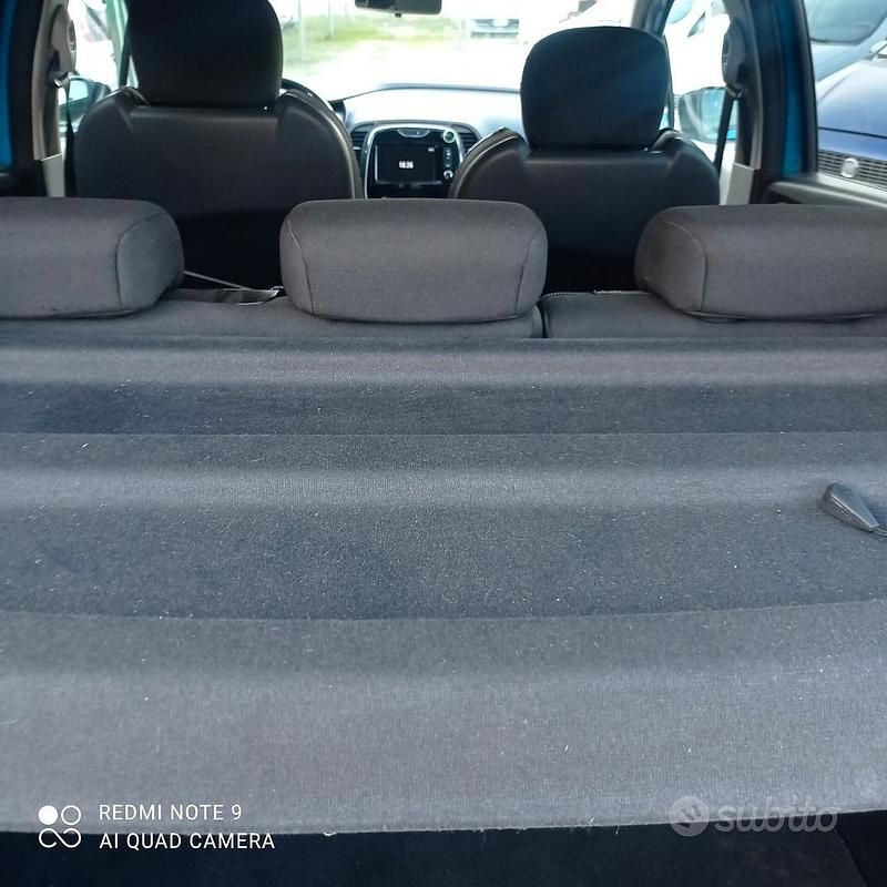 Usata Renault Captur 90 CV (66 kW) 2014 Blu SUV