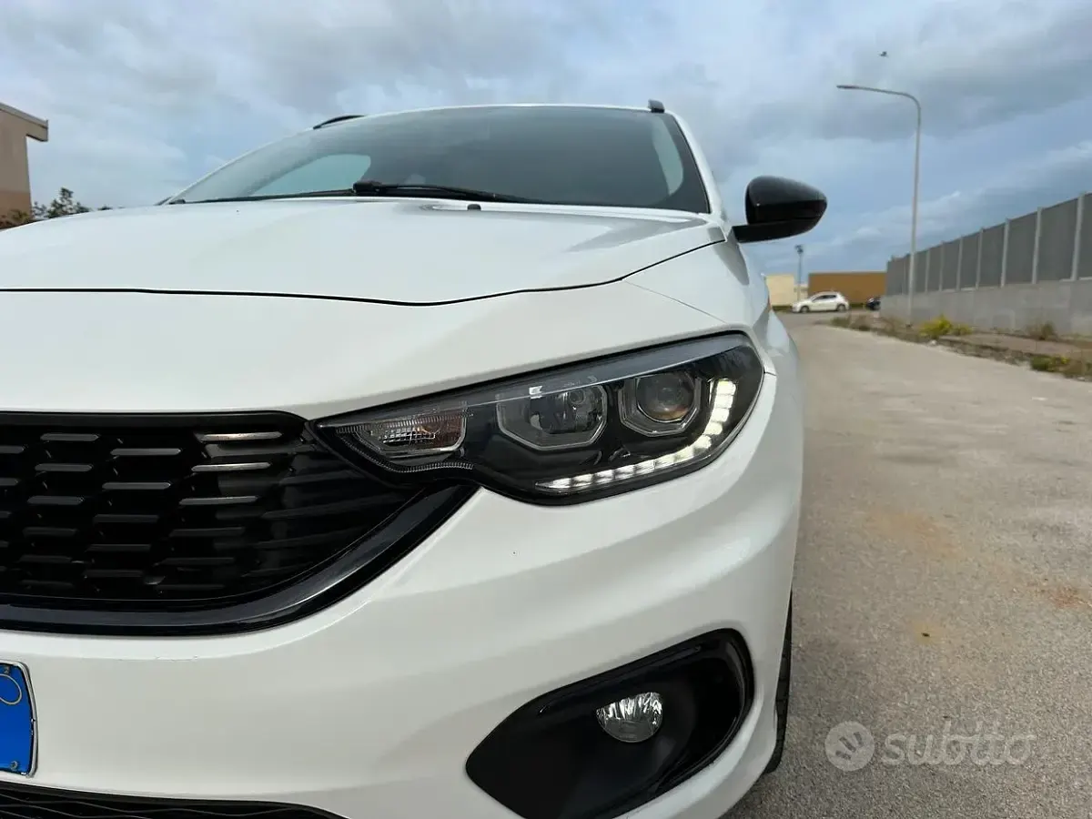 Usata Fiat Tipo S 84 CV (61 kW) 2017 Bianco Station wagon