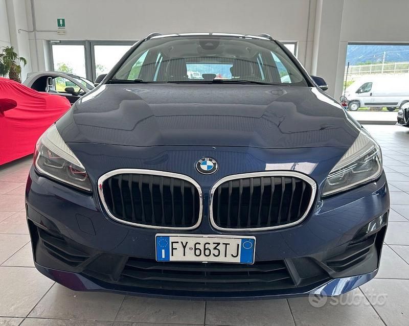 Usata BMW 218 Gran Tourer Comfort Edition 150 CV (110 kW) 2019 Blu/azzurro Monovolume