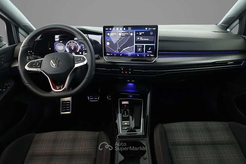 Usata VW Golf VIII GTI 265 CV (194 kW) 2025 Nero perla Berlina