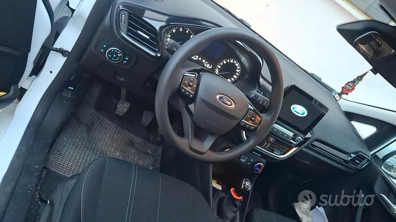 Usata Ford Fiesta 100 CV (73 kW) 2019 Utilitaria