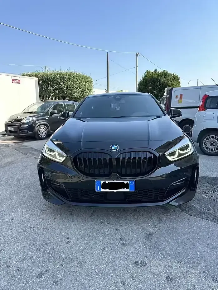 Usata BMW 118 M Sport 150 CV (110 kW) 2022 Nero Utilitaria