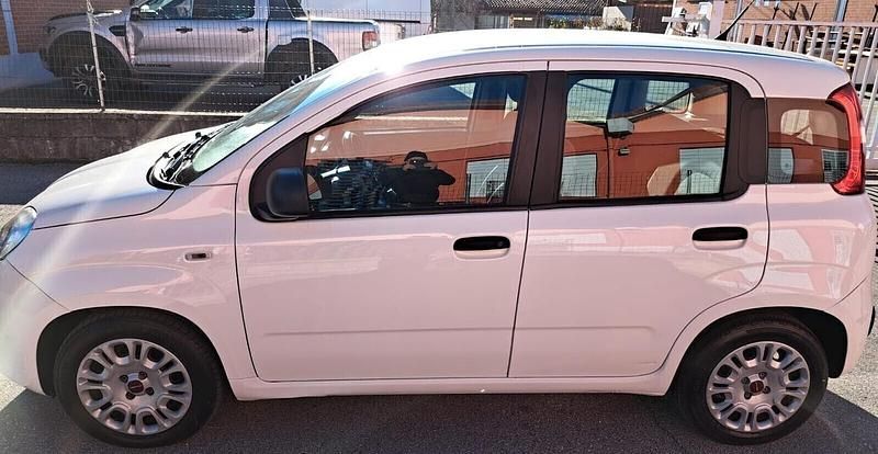 Usata Fiat Panda 69 CV (50 kW) 2022 Bianco Utilitaria