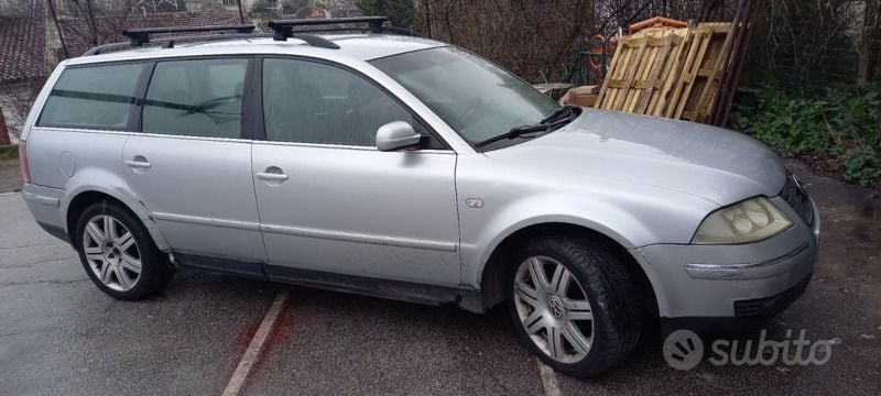 Usata VW Passat 130 CV (95 kW) 2001 Grigio Station wagon