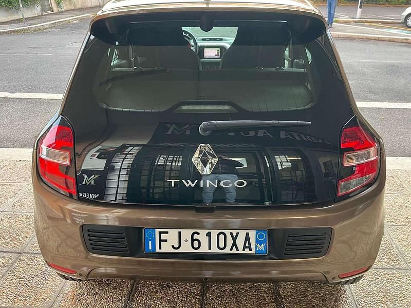 Usata Renault Twingo 69 CV (50 kW) 2017 Marrone Utilitaria