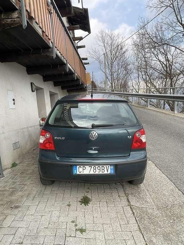 Usata VW Polo Trendline 75 CV (55 kW) 2004 Utilitaria