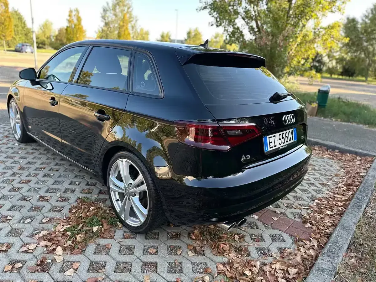 Usata Audi A3 S-Line 110 CV (80 kW) 2015 Nero Berlina