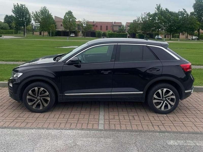 Usata VW T-Roc Style 110 CV (80 kW) 2021 Nero SUV